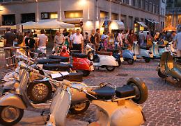 Vespa, domenica maxi-raduno a Monticelli