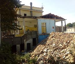 Oratorio: sicurezza a rischio, demolizione fermata