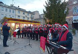 Domenica in piazza a tutta solidarietà