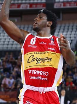 Con Barford cambia ancora  il quintetto della Vanoli