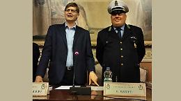 Dopo 43 anni di servizio, l’agente Luca Medoro saluta la divisa