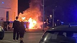 Furgone a fuoco, nessun ferito registrato