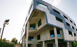 Asta deserta, tornano i senzatetto