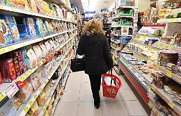  &lsquo;Risparmiati&rsquo; dalle feste: l&rsquo;inflazione &egrave; sotto l&rsquo;1%