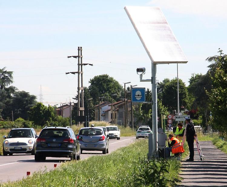 COSÌ UN SINDACO SI GIOCA LA RIELEZIONE