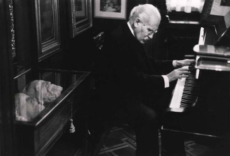  Arturo Toscanini