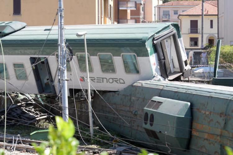 Treno deragliato: quasi 10 km senza personale