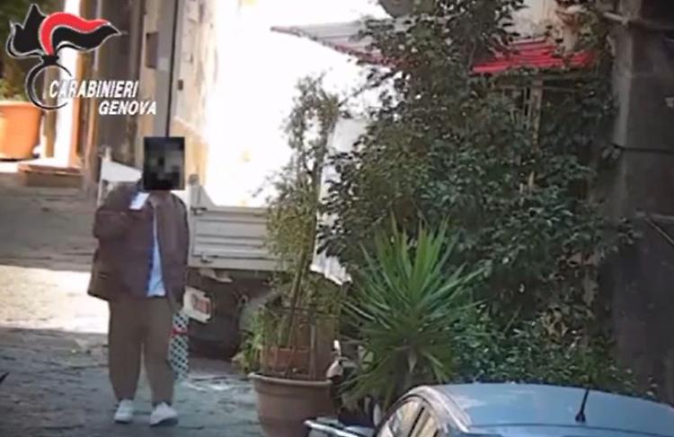 Truffe ad anziani, smantellata organizzazione con base a Napoli