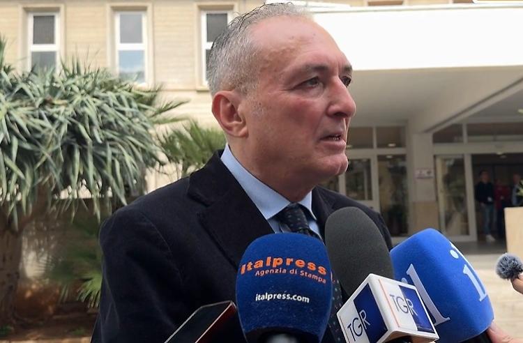 Palermo, code al pronto soccorso di Villa Sofia. Schifani convoca il manager