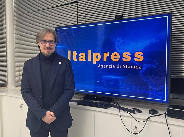 Seus 118, Castro "Nelle ambulanze in arrivo defibrillatori di ultima generazione"