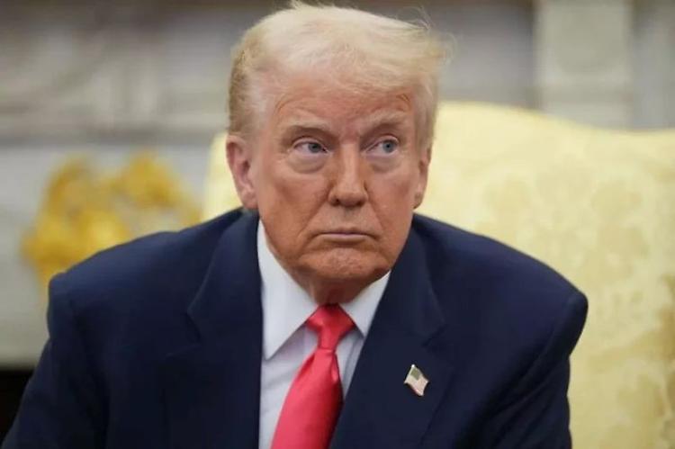 Minneapolis, Trump "Sindaco e governatore stanno incitando all'insurrezione"