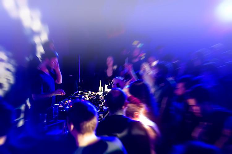 Serata musicale a Pandino con dj set e mercatini