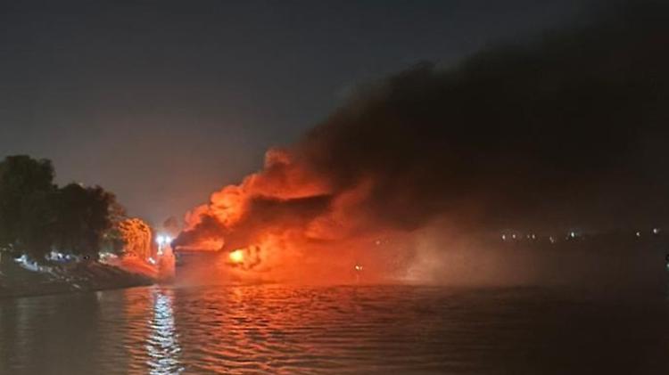 Nave da crociera a fuoco in Egitto, a bordo un gruppo di Monticelli