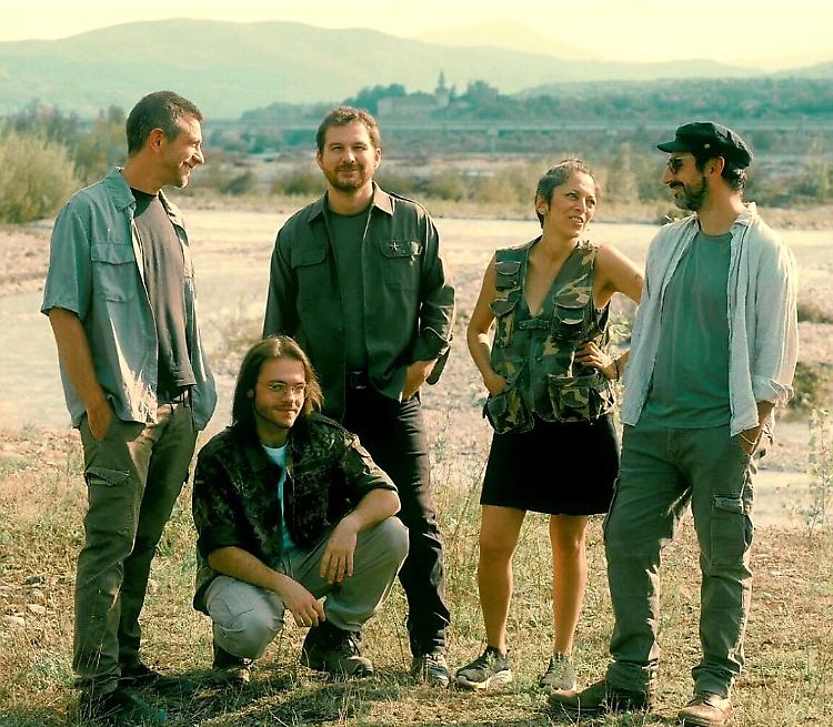 UGANDA live: Cantautorato indie-pop/rock, intimo e tagliente