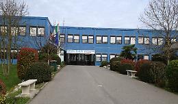 Banchetto per chiedere l'Asst Oglio Po
