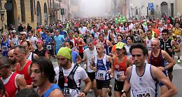 La maratonina si fa in due
con la sfida Italia-Francia junior