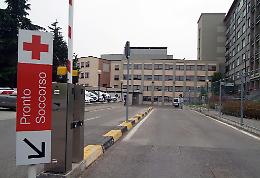 Cade con la bicicletta, apprensione per un 13enne