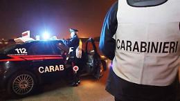 Furgone rubato, inseguimento da brivido. L'autista si dilegua