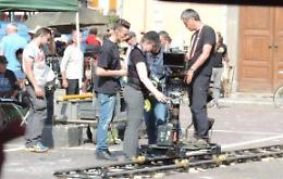 La pioggia ferma il set cinematografico