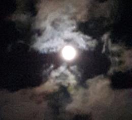 La Superluna a Cremona: le foto dei lettori
