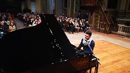 Musica di speranza con il pianista Yarmouk Aeham Ahmad