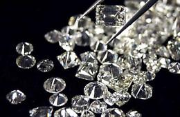 Diamanti 'senza' valore,  dieci cremaschi intentano la causa