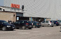 Vhit Bosch, operai sul piede di guerra