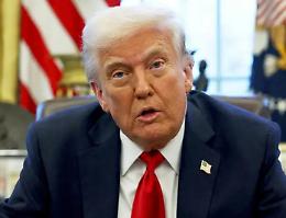 Trump "Chi far&agrave; affari con Iran pagher&agrave; 25% su attivit&agrave; commerciali con USA"