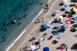 Record di italiani in vacanza, 23 milioni a luglio e agosto