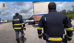 I predoni dell'A21, nove indagati: ladri e picchiatori