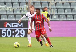 Calcio: Okereke resta alla Cremonese. Tutto chiarito