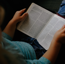 ''A Primavera sbocciano le fiabe'': lettura animata per bambini