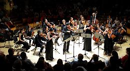 Quando l’orchestra suona la musica che non ha frontiere