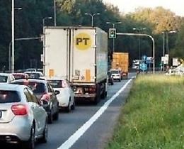 Via i 2 semafori: progetto contro i ‘tappi’