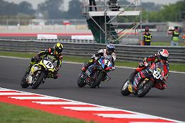 Superbike: Bulega vince la gara 1, Ponziani si impone nel WorldWcr