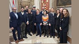 Il commosso saluto a Franco Sforza pilastro della Polizia locale