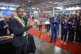 Cremona incoronata Citt&agrave; del Formaggio