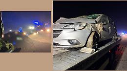 Imbocca la strada chiusa da 20 anni: due giovani feriti nello schianto