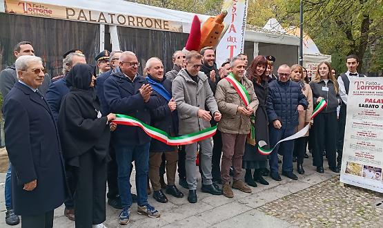Dolce, dolcissima Cremona: la Festa del Torrone comincia