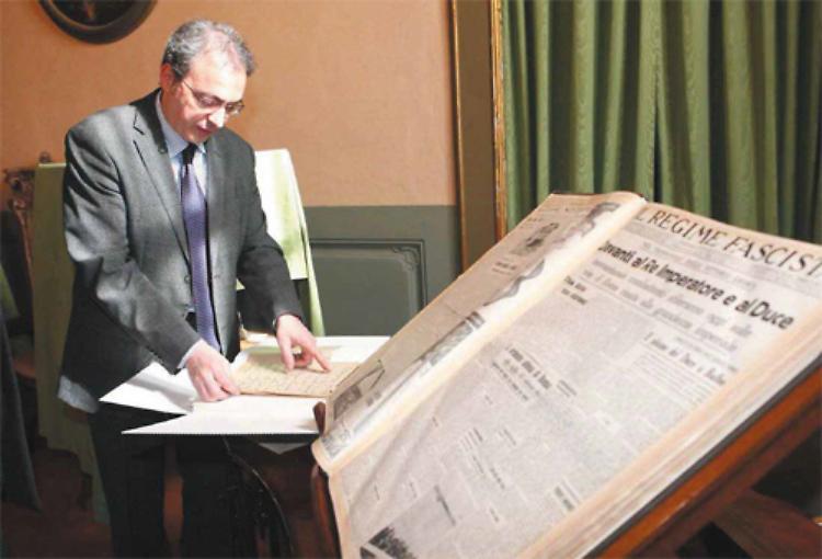 Ritrovate le veline che Roberto Farinacci passava a un redattore del ‘Regime fascista’