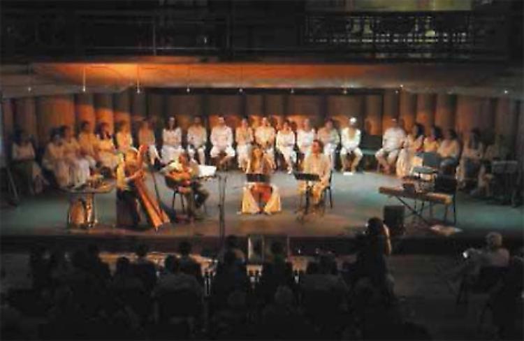 Pasqua in musica con i Voz Latina nella chiesa di Sant’Agata Domenica
