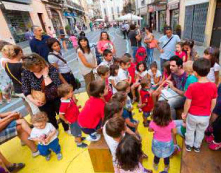 L&rsquo;Ortolano in corso Garibaldi: giochi per bimbi con frutta e verdura