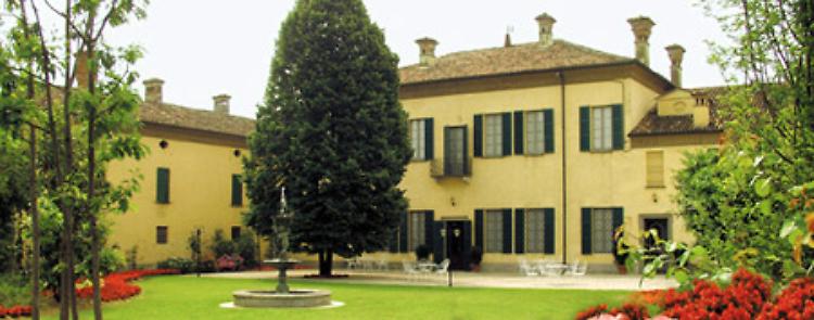 Cena di beneficenza alla villa Toscanini di Ripalta Guerina Mercoledì 26 