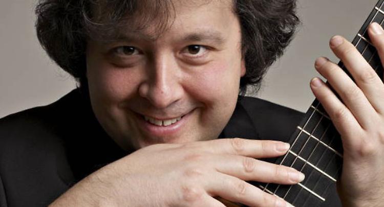 ‘Omaggio a Claude Bolling’, stasera swing con la chitarra di Segre