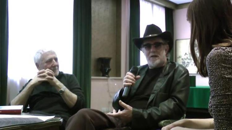 Salone del Libro, De Gregori:"Un'auto usata? Oggi la prenderei da Craxi"