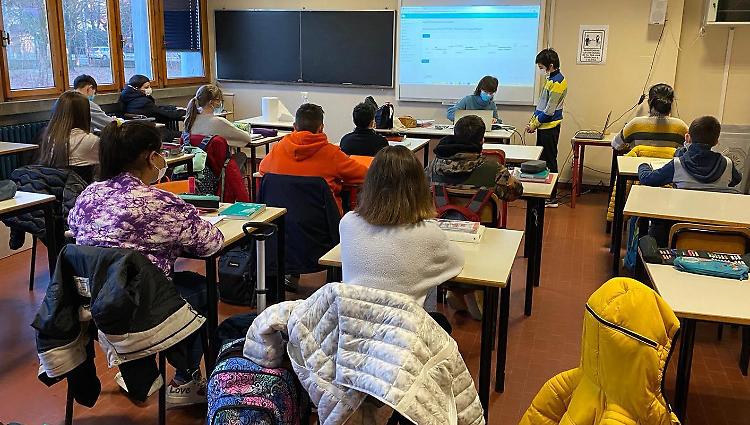 Asili, elementari e prime medie: si riparte