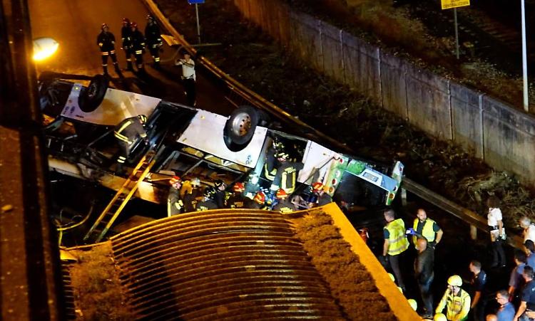 Tragedia del bus a Mestre, a Venezia lutto cittadino fino a venerdì