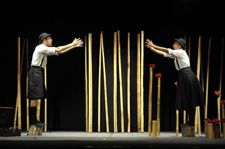 "Abbracci", spettacolo teatrale per bambini dai 3 ai 10 anni