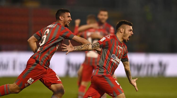 Calcio, Cremonese-Alessandria: Stadio Zini ore 19