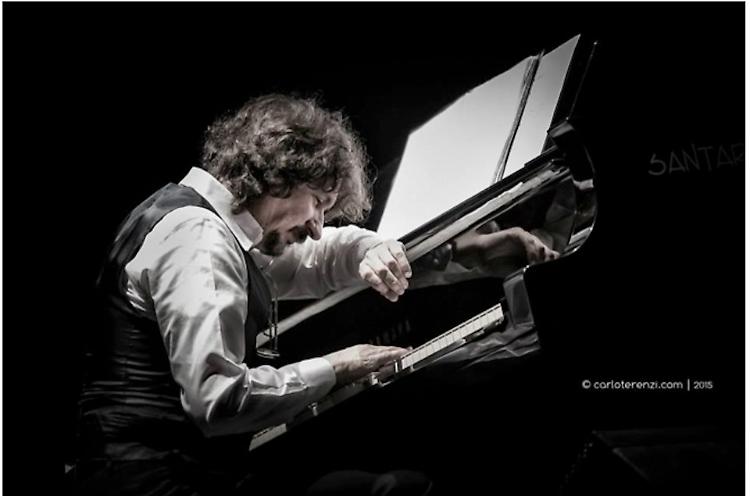 CremonaJazz 2022, ecco la voce eclettica di Sergio Cammariere
